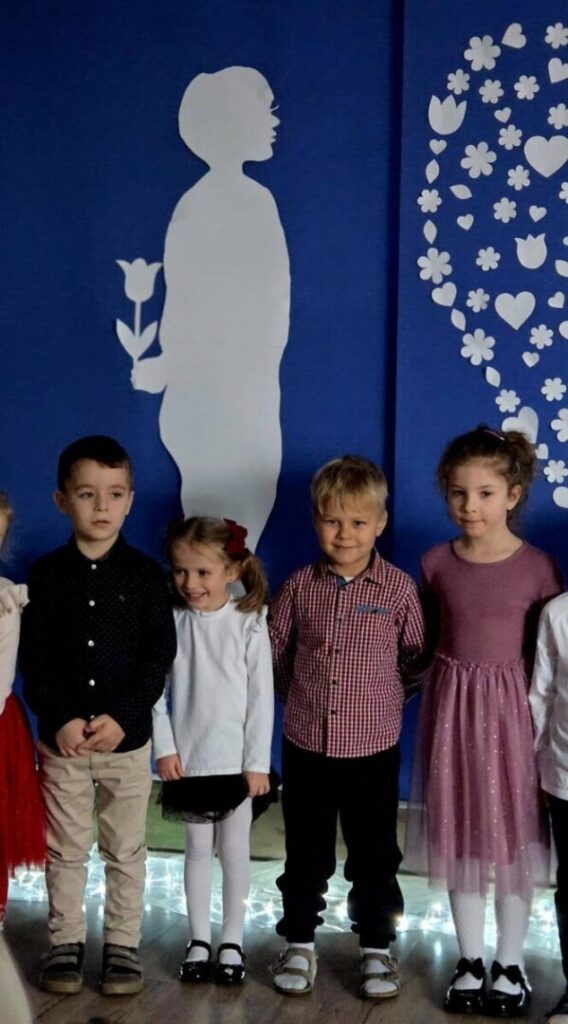 Dziś w naszym przedszkolu pojawili się wyjątkowi goście – Babcie i Dziadkowie 5 25 Scaled 1 568x1024